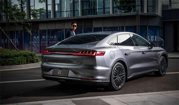 这3件事，是比亚迪放弃燃油车的底气所在！